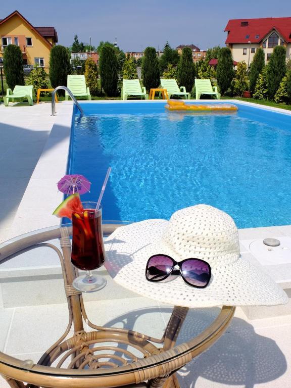 Riviera -Adults Only Villa Rewal Eksteriør billede